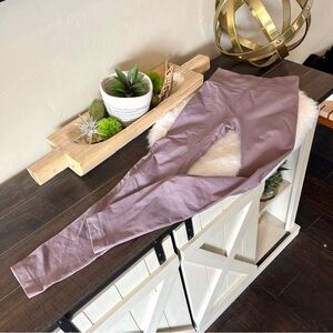 Lululemon Leggings Womens Seamless Compression Leggings Purple Size 2 #611